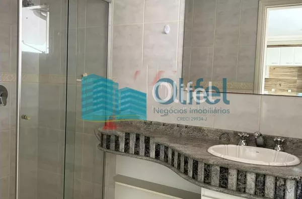 Linda casa para venda e locação no Condomínio Jardim Paulista em Vinhedo/SP. Lindo sobrado com projeto moderno. Piso inferior: lavabo, escritório, amplas salas, cozinha planejada com despensa, ampla área gourmet integrada com cozinha e sala (1 suíte, banh - Foto 4