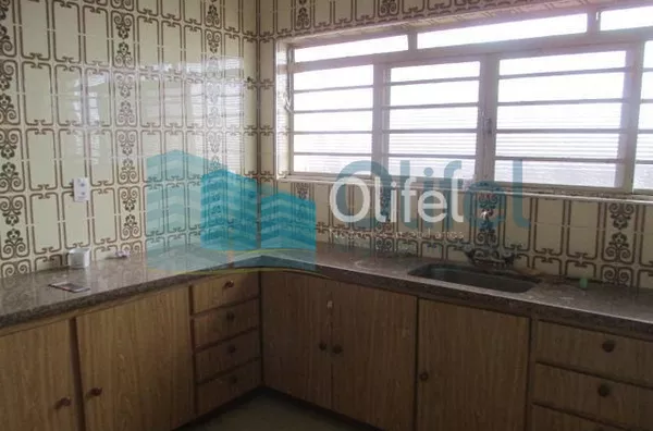 Oportunidade Única no Coração da Cidade! Residencial ou Comercial – A Escolha é Sua! - Foto 8