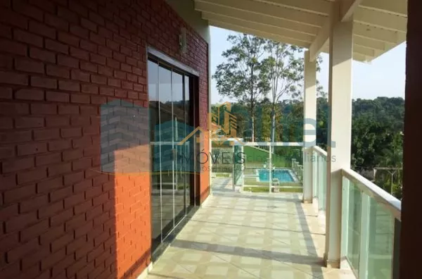 Casa à venda no Condomínio Jardim Botânico em Sousas. Com uma vista espetacular, ambientes espaçosos reformados e modernos. Construção sólida com 5 excelentes suítes.  Casa toda pensada em mobilidade e com elevador. Uma casa diferenciada e com vista magní - Foto 18