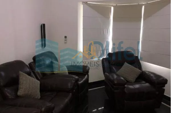 Sobrado em condomínio na cidade de Louveira,  com 3 dormitórios, 2 suítes, sendo 1 master com closet, escritório, sala 3 ambientes, home theater, ampla cozinha rica em armários, despensa, lavanderia, área gourmet com varanda, piscina aquecida, todo piso e - Foto 19