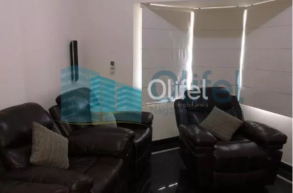 Sobrado em condomínio na cidade de Louveira,  com 3 dormitórios, 2 suítes, sendo 1 master com closet, escritório, sala 3 ambientes, home theater, ampla cozinha rica em armários, despensa, lavanderia, área gourmet com varanda, piscina aquecida, todo piso e - Foto 19