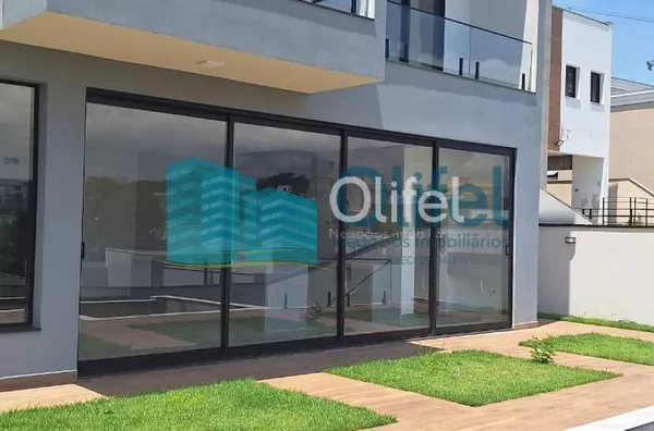 Excelente casa térrea,  novíssima,  em um dos condomínios mais procurados da cidade de Louveira com acabamento de primeira linha, telhado com telhas sanduiche que garantem conforto térmico da casa, proporcionando enorme conforto para sua família.  São 3 a - Foto 3