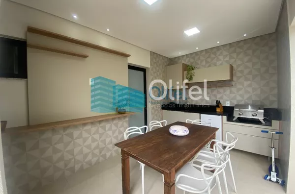 Lindo sobrado moderno, com acabamento fino, em condomínio fechado na cidade de Louveira,  com 3 amplas suítes, sendo a master com closet , ducha dupla,  banheira de imersão e varanda. Amplas  salas de estar, janter e TV, escritório,  terraço coberto, espa - Foto 13