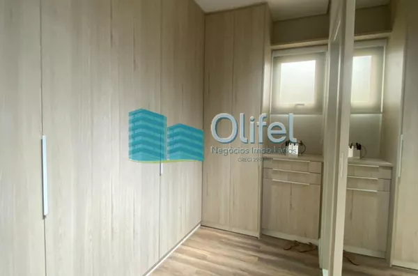Lindo sobrado moderno, com acabamento fino, em condomínio fechado na cidade de Louveira,  com 3 amplas suítes, sendo a master com closet , ducha dupla,  banheira de imersão e varanda. Amplas  salas de estar, janter e TV, escritório,  terraço coberto, espa - Foto 21