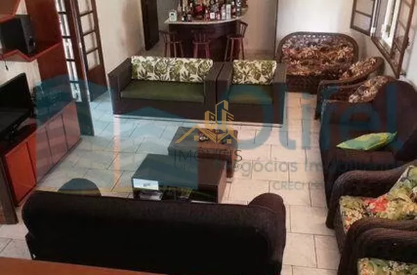 Explore esta esplêndida chácara localizada no bairro Monterrey, na cidade de Louveira, que se estende por um generoso terreno de 15.000m² - Foto 13