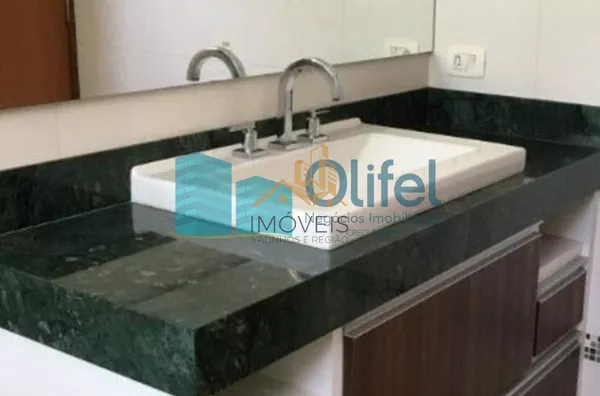 Imagine morar em uma casa, estilo " casa de campo", espaçosa, ambientes  amplos , arejados,  aconchegante, rodeada de natureza, ambientes integrados e com muita qualidade de vida.   Chácara com  2.502m2 de terreno plano, impecável, acabamento de ótima qua - Foto 8