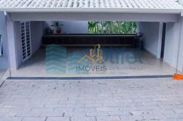 Casa residencial à venda, condomínio Estância Marambaia, Vinhedo. Maravilhosa casa, implantada em 4 lotes unificados que são passíveis de desmembramento, recentemente reformada, possui sala de estar com varanda e lago de carpas, sala de jantar, home theat - Foto 52