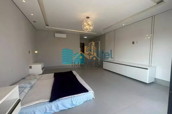 Linda casa no  condomínio  Santa Isabel na cidade de Louveira para quem procura espaço, modernismo, sofisticação, sossego e excelente iluminação. O imóvel dispõe de 525m² de terreno e 414m² de construção. O piso inferior oferece sala ampla  para 2 ambient - Foto 22
