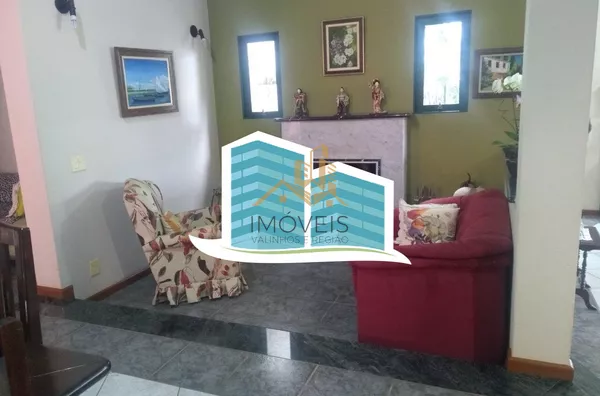 Casa térrea  em condomínio na cidade de Valinhos, contendo apenas escada para  acesso à casa. Localizada  região do Paiquerê, próximo ao Colégio Porto Seguro, Shopping Valinhos. Imóvel  com 3 dormitórios, sendo 1 suíte, todos com armários e ar condicionad - Foto 31