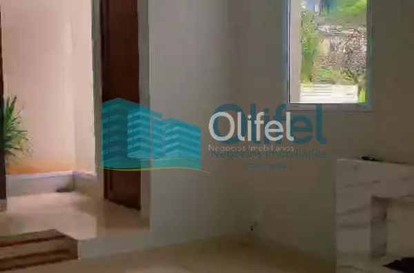 VALOR BAIXOU DE 2.300.000 POR 1.990.000  Belíssima casa térrea à venda no Condomínio Terras de Santa Teresa, localizado em Vinhedo, SP. Com um design moderno e sofisticado, esse imóvel é perfeito para quem busca conforto e qualidade de vida.  Com 3 amplas - Foto 6