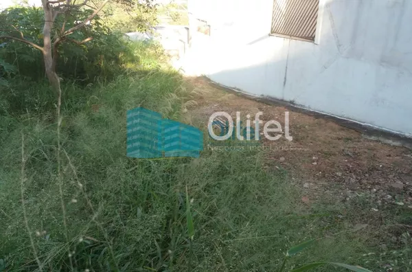 Terreno com 300 m² e ótima localização, bem no centro da cidade de Louveira, bairro super valorizado, acesso rápido para instituições bancárias, academias, estéticas, dentistas, supermercados, farmácias, ponto de ônibus, padarias, restaurantes, clube, a 9 - Foto 8