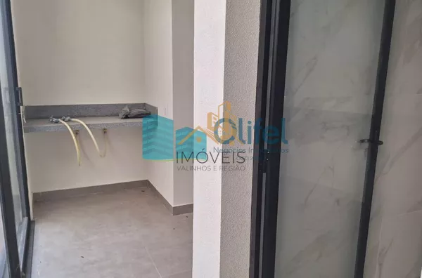 Excelente casa térrea,  novíssima,  em um dos condomínios mais procurados da cidade de Louveira com acabamento de primeira linha, telhado com telhas sanduiche que garantem conforto térmico da casa, proporcionando enorme conforto para sua família.  São 3 a - Foto 63