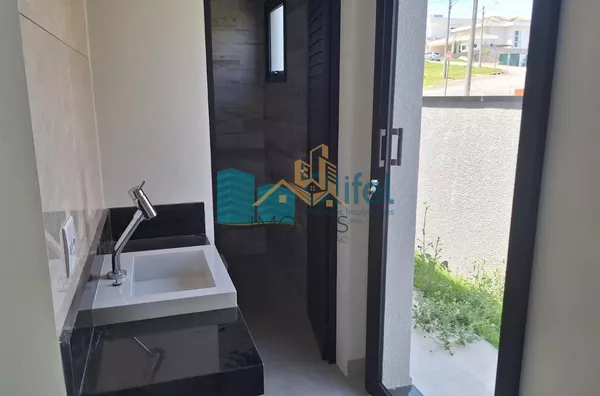 Excelente casa térrea,  novíssima,  em um dos condomínios mais procurados da cidade de Louveira com acabamento de primeira linha, telhado com telhas sanduiche que garantem conforto térmico da casa, proporcionando enorme conforto para sua família.  São 3 a - Foto 29