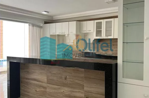 Linda casa para venda e locação no Condomínio Jardim Paulista em Vinhedo/SP. Lindo sobrado com projeto moderno. Piso inferior: lavabo, escritório, amplas salas, cozinha planejada com despensa, ampla área gourmet integrada com cozinha e sala (1 suíte, banh - Foto 11