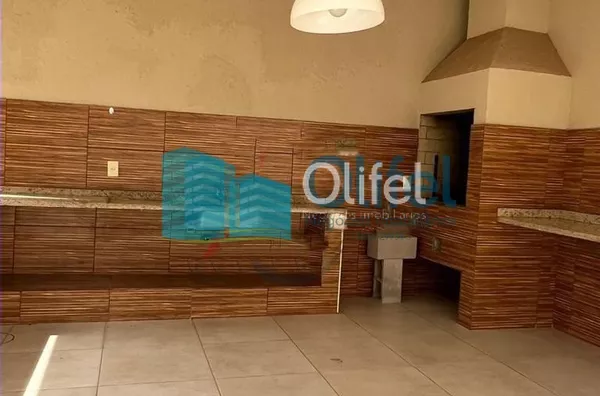 Linda casa para venda e locação no Condomínio Jardim Paulista em Vinhedo/SP. Lindo sobrado com projeto moderno. Piso inferior: lavabo, escritório, amplas salas, cozinha planejada com despensa, ampla área gourmet integrada com cozinha e sala (1 suíte, banh - Foto 12