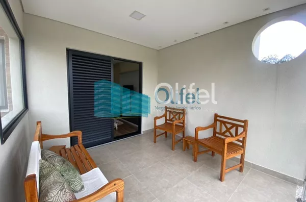 Lindo sobrado moderno, com acabamento fino, em condomínio fechado na cidade de Louveira,  com 3 amplas suítes, sendo a master com closet , ducha dupla,  banheira de imersão e varanda. Amplas  salas de estar, janter e TV, escritório,  terraço coberto, espa - Foto 27