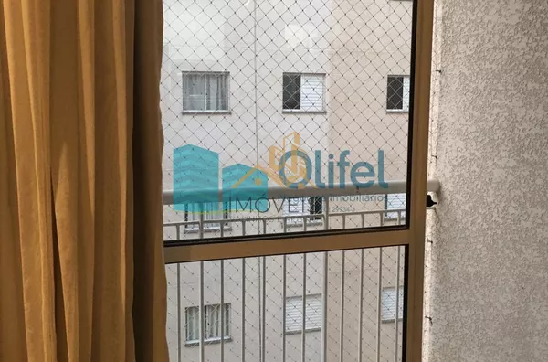 Excelente apartamento  no condomínio Mais Campos Salles na cidade de Valinhos com 2 dormitórios, rico em armários, com ótimo acabamento em condomínio com total infraestrutura de lazer e segurança na cidade de Valinhos.  Sala arejada com sacada com rede de - Foto 5