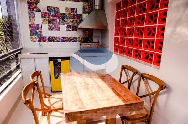 COBERTURA REFORMADA, MOBILIADA,  PRÓXIMO A PRAIA, Prainha, Caraguatatuba, SP - Foto 1