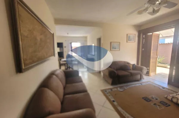 Casa para comprar, 4 quarto(s),  Martim De Sa, Caraguatatuba