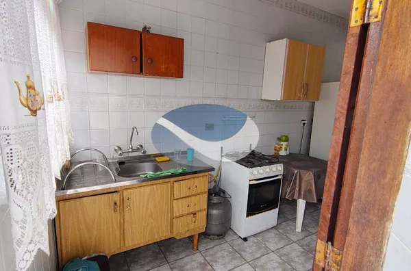 CASA EM CONDOMÍNIO À 300M DA PRAINHA