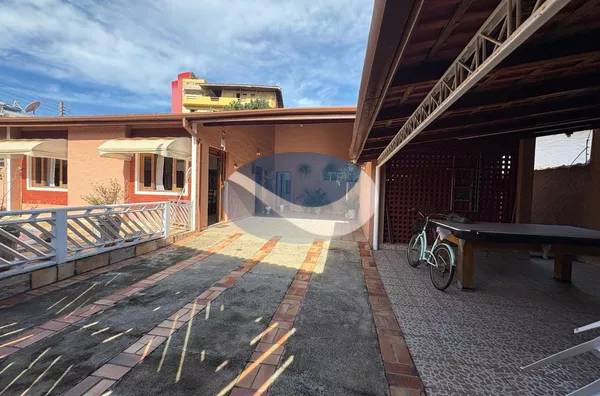 Casa para comprar, 4 quarto(s),  Martim de Sá, Caraguatatuba
