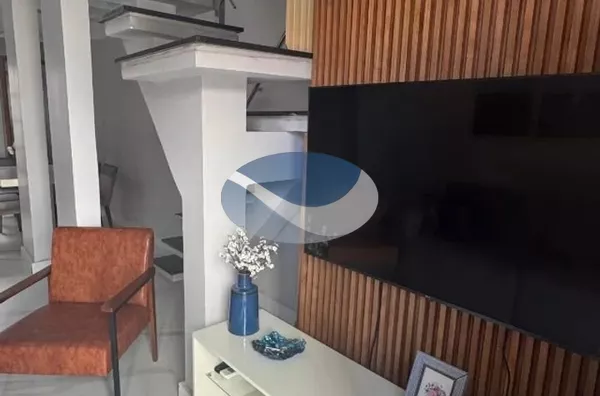 Sobrado à 150 Metros da Praia - Foto 3