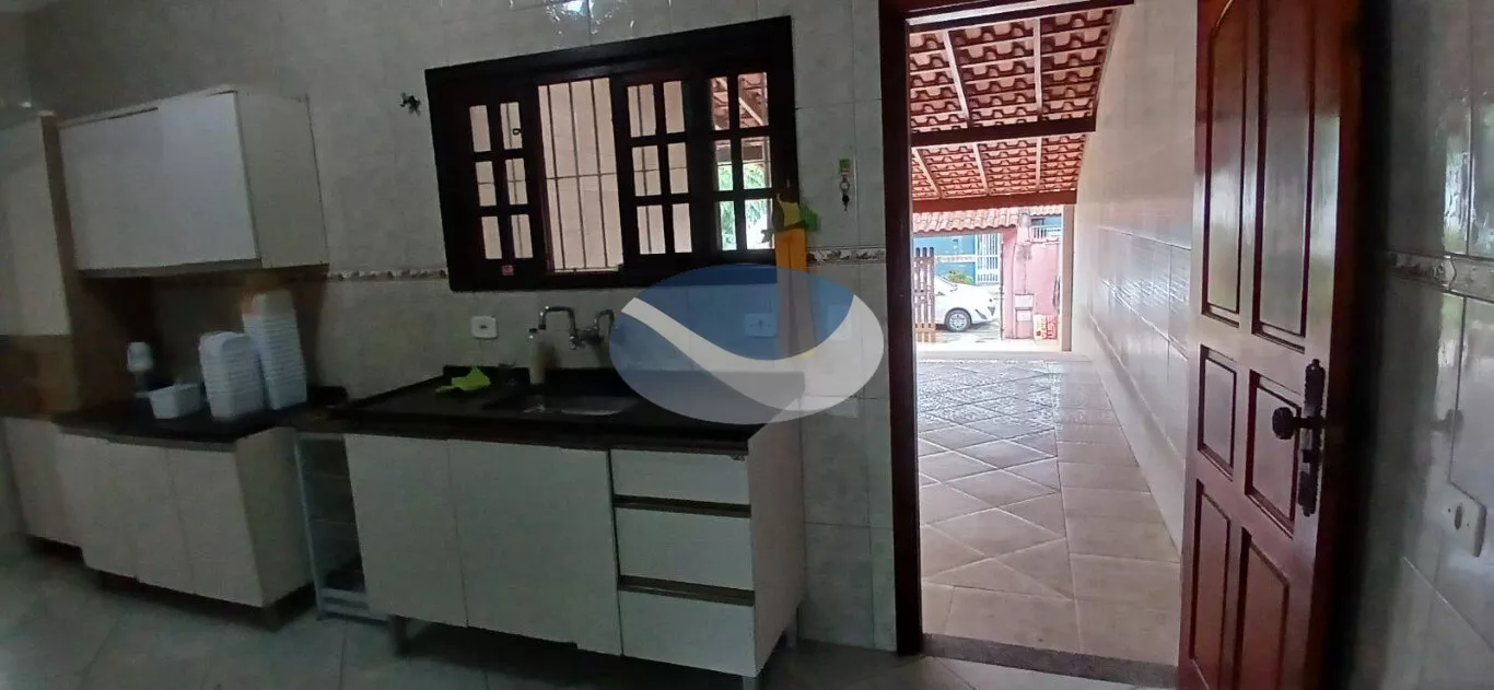 Casa à venda com 3 quartos, 50m² - Foto 9