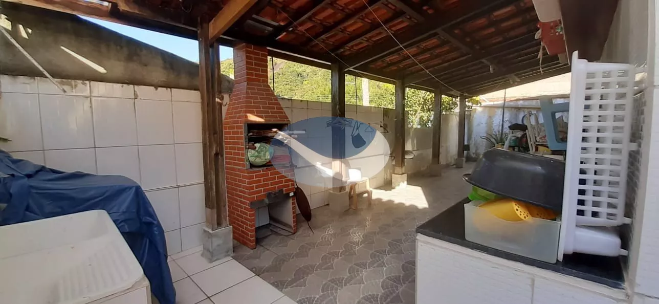 Casa à venda com 5 quartos, 95m² - Foto 15