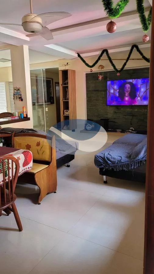 Sobrado, 3 quartos, 244 m² - Foto 3