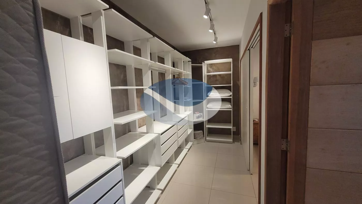 Apartamento, 3 quartos, 140 m² - Foto 2