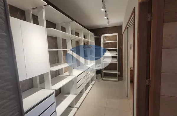 ESTE APARTAMENTO É O LUGAR PERFEITO PARA QUEM BUSCA POR ALGO ELEGANTE E CONFORTÁVEL! - Foto 2