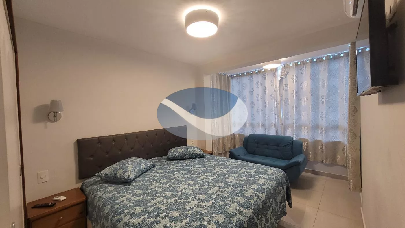 Apartamento à venda com 3 quartos, 140m² - Foto 4