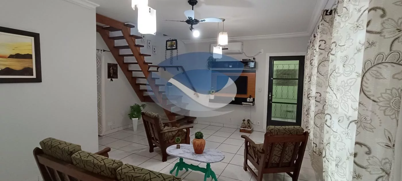 Casa, 3 quartos, 210 m² - Foto 3