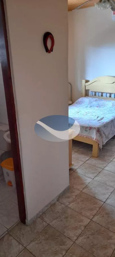 Casa à venda com 6 quartos, 290m² - Foto 6