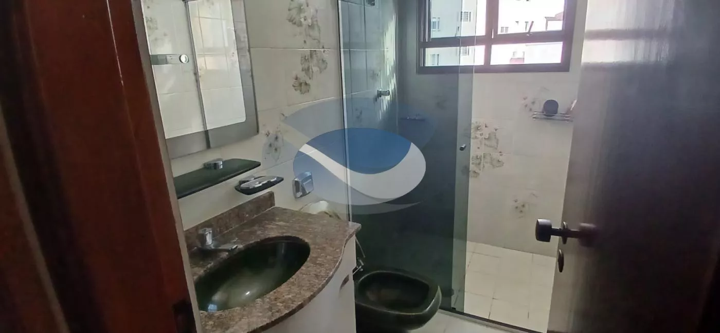 Apartamento à venda com 4 quartos, 220m² - Foto 15