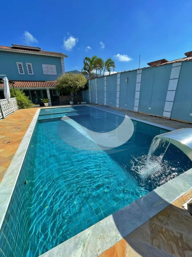 Casa, 4 quartos, 130 m² - Foto 1