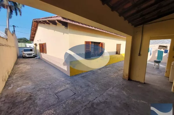 CASA À VENDA A APENAS 110 METROS DA PRAIA, Martim de Sá, Caraguatatuba, SP - Foto 2