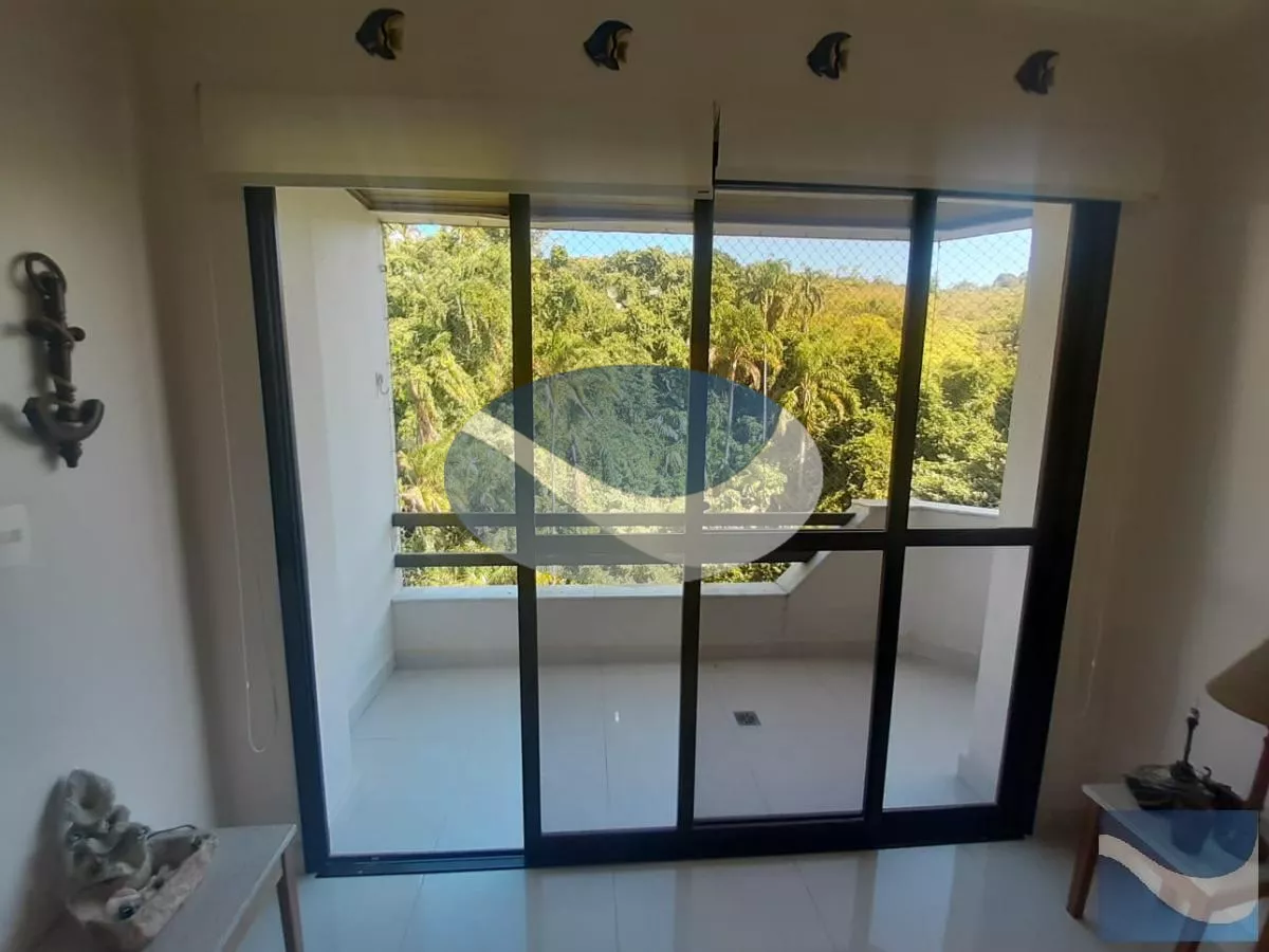 Apartamento à venda com 3 quartos, 133m² - Foto 1