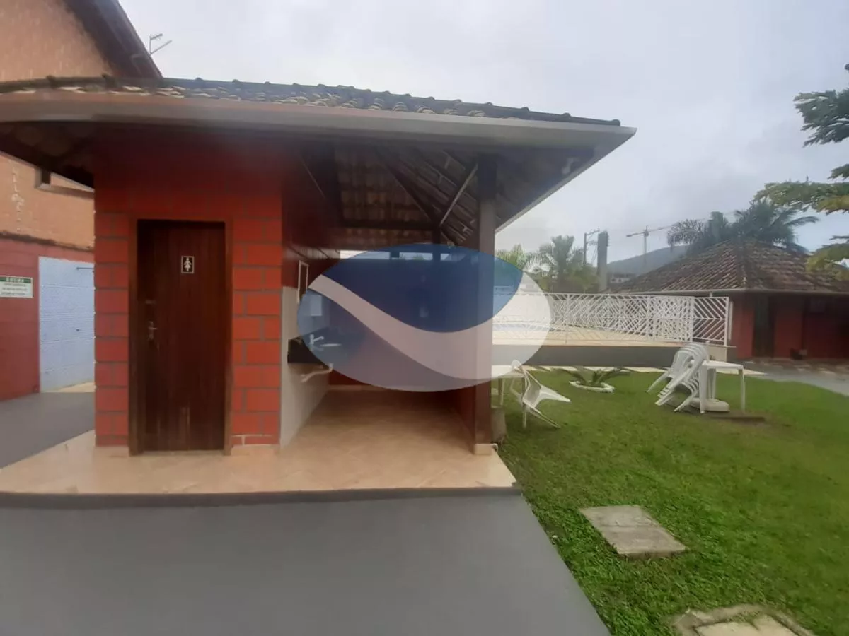 Casa à venda com 2 quartos, 70m² - Foto 25