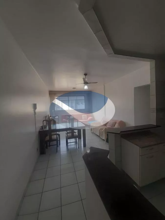 Apartamento à venda com 3 quartos, 50m² - Foto 3