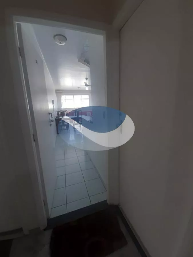 Apartamento à venda com 3 quartos, 50m² - Foto 1