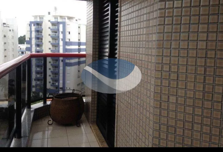 Apartamento à venda com 3 quartos, 123m² - Foto 4