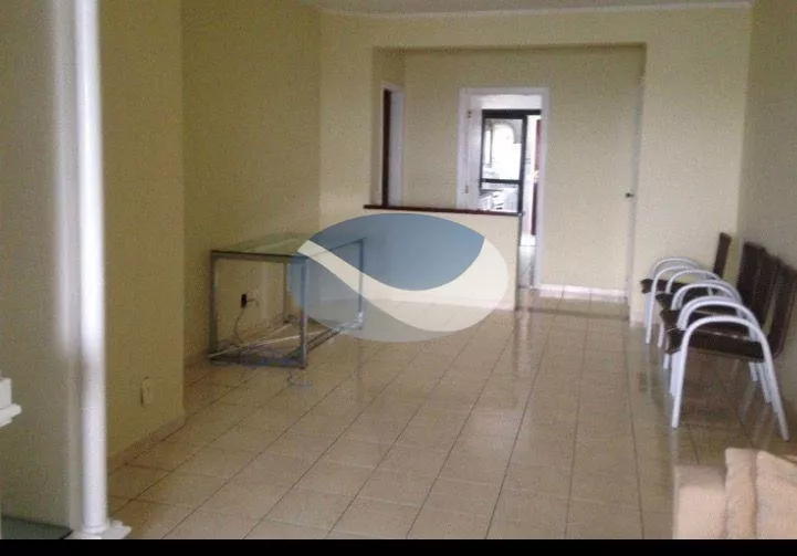 Apartamento à venda com 3 quartos, 123m² - Foto 2