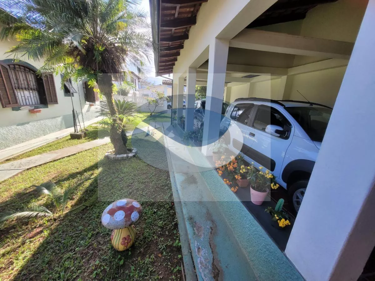 Casa, 3 quartos, 200 m² - Foto 2