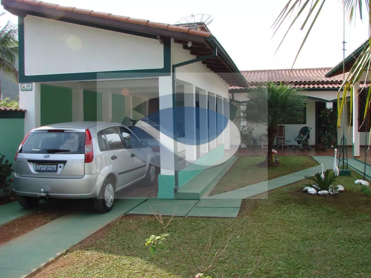 Casa à venda com 3 quartos, 200m² - Foto 3