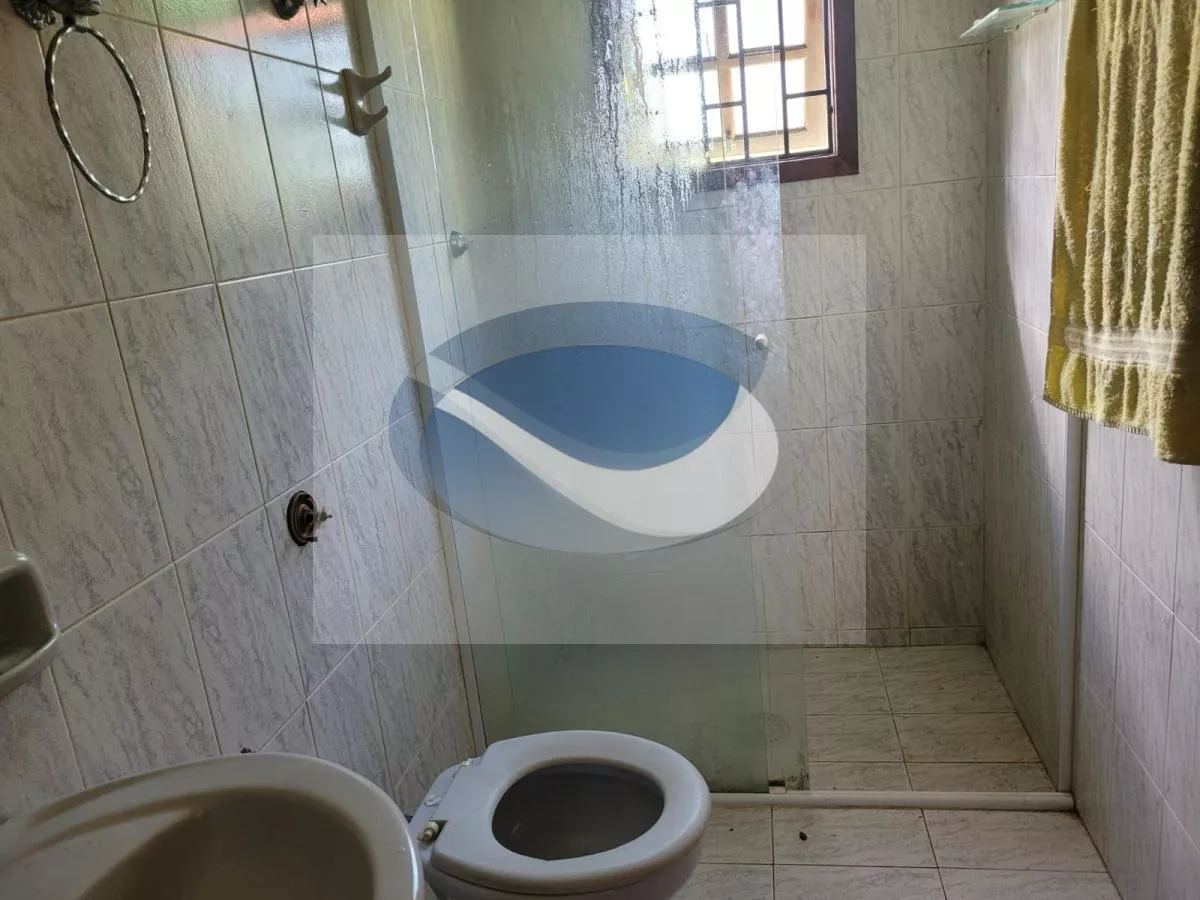 Casa à venda com 3 quartos, 200m² - Foto 18