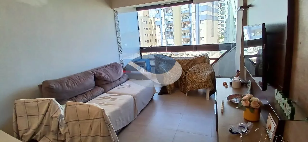 Apartamento à venda com 3 quartos, 72m² - Foto 1