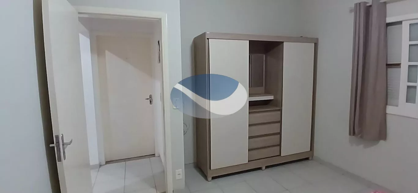 Casa à venda com 3 quartos, 66m² - Foto 8