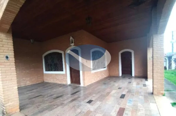 Casa com Terreno Grande - Foto 4