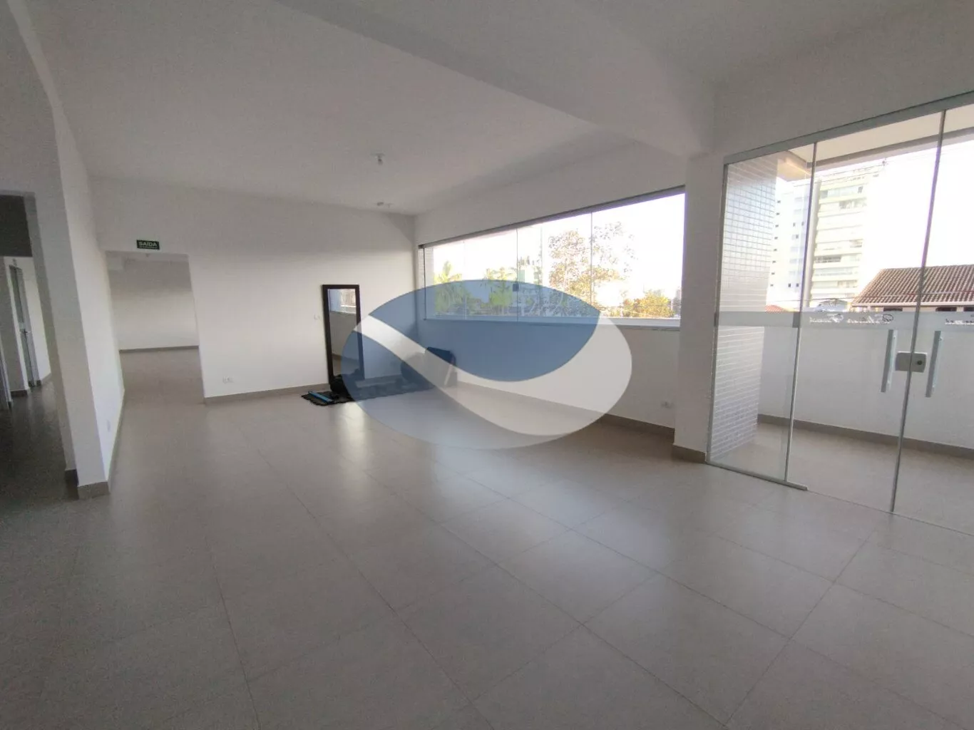 Apartamento à venda com 2 quartos, 23m² - Foto 18